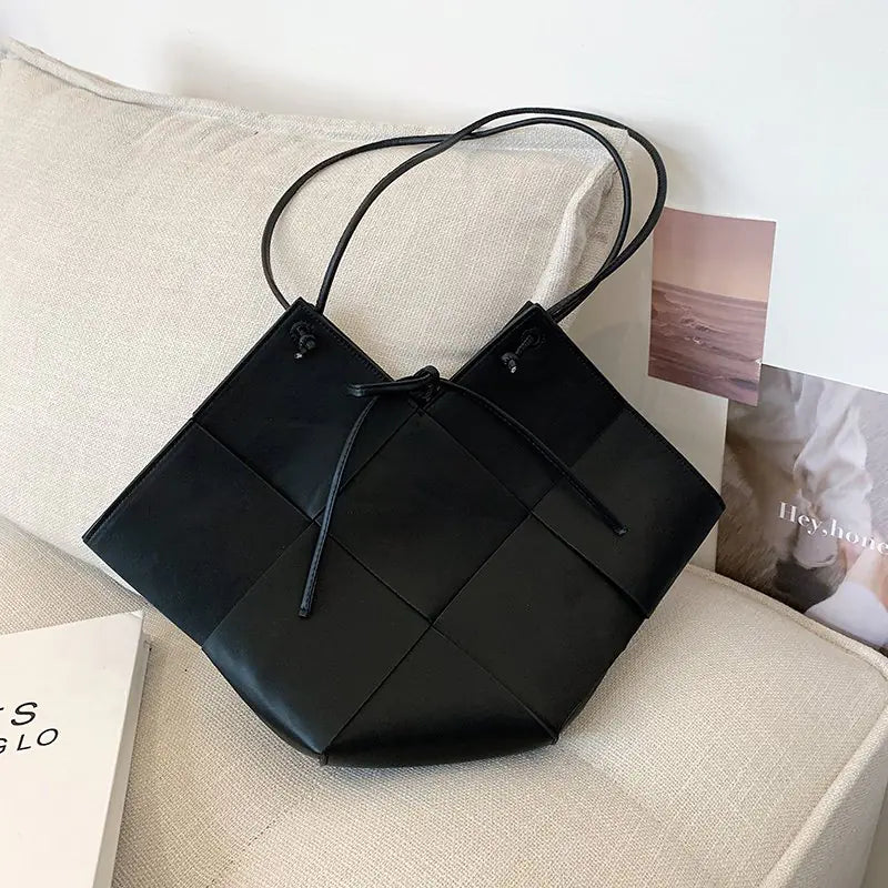 Trendy Luxury Genuine Woven Soft Leather Handbag