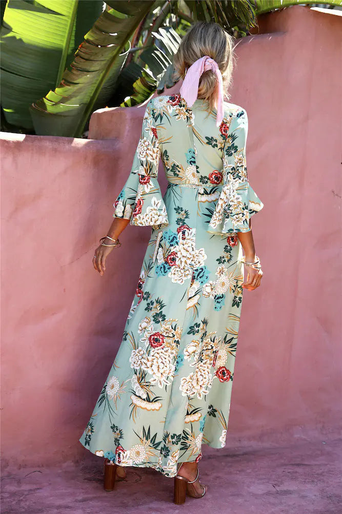 New Floral Maxi Dress for Beach Vacation (Women)